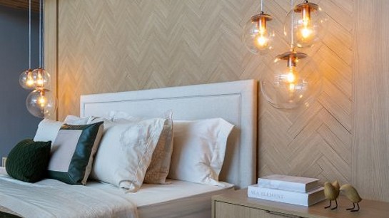 A magia da iluminação e cores que complementam e harmonizam o ambiente.